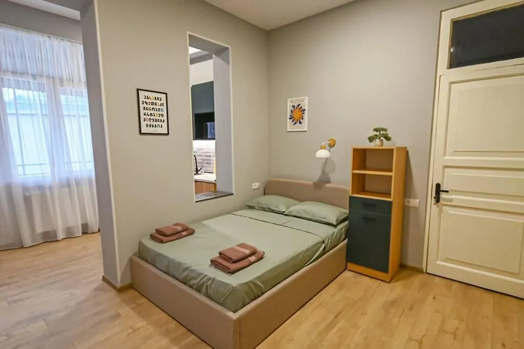 Apartment Studio With Balcony In Old City Tbilisi